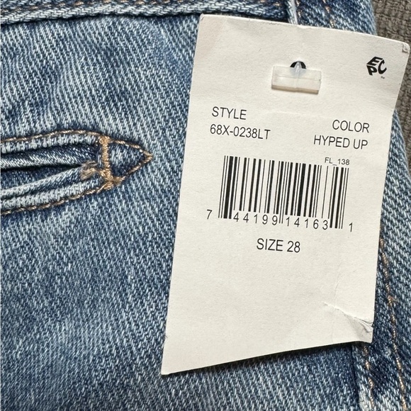 Blank NYC Womens Zip Front Blue Denim Distressed Denim Skirt Size 28 - Picture 4 of 9